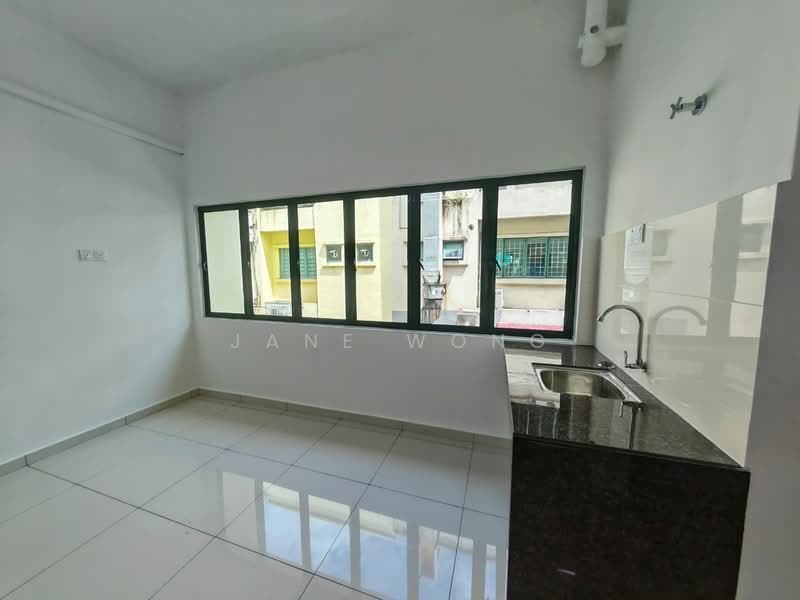 Shop / Office for Rent in PJS 8, Sunway Mentari (Petaling Jaya) - Jane Wong - Kitchen - PropertyGuru.com.my