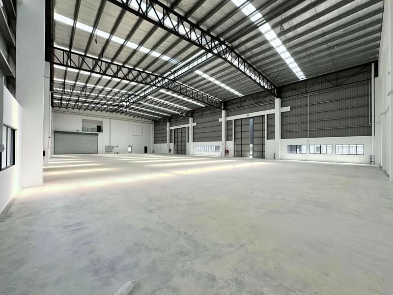 Factory for Rent in Bukit Raja (Selangor) - Joanne Tan - Interior - PropertyGuru.com.my