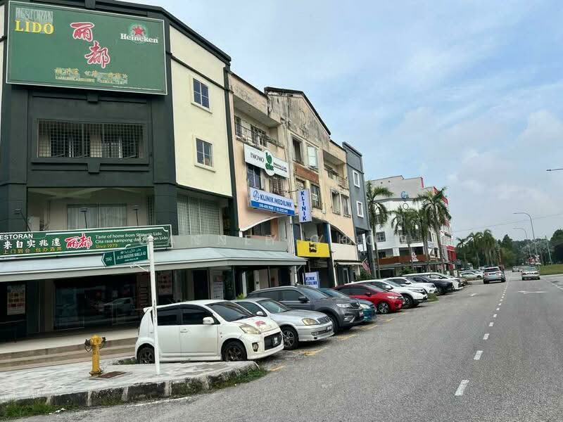 Shop for Sale in Shah Alam (Selangor) - Cassey Yong - Exterior - PropertyGuru.com.my