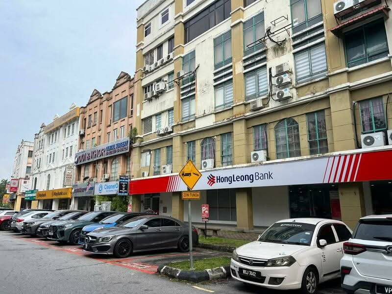 Shop for Sale in Shah Alam (Selangor) - Cassey Yong - Exterior - PropertyGuru.com.my