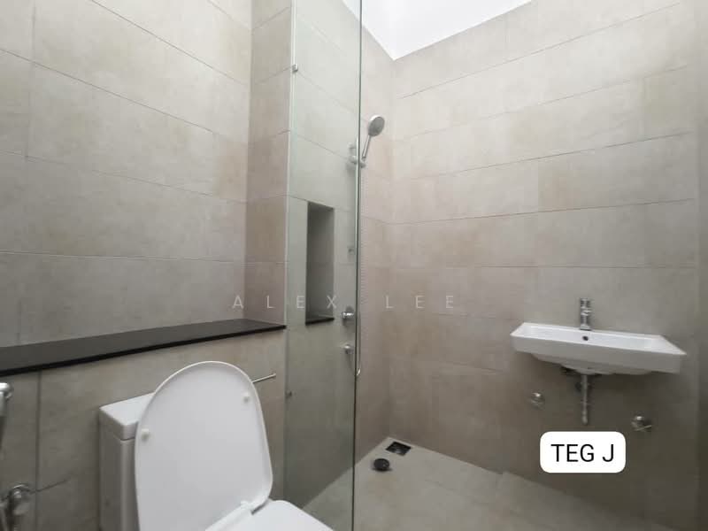 Semi-Detached House for Sale in Setia Alam (Selangor) - Alex Lee - Bathroom - PropertyGuru.com.my