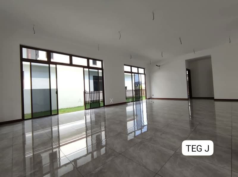 Bungalow for Sale in Setia Alam (Selangor) - Alex Lee - Living Room - PropertyGuru.com.my