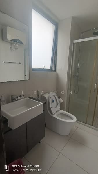 Bay Laurel @ Country Garden Danga Bay untuk Untuk Disewa - RM 3,300 /bulan, Mac 2026 - Bathroom - PropertyGuru.com.my