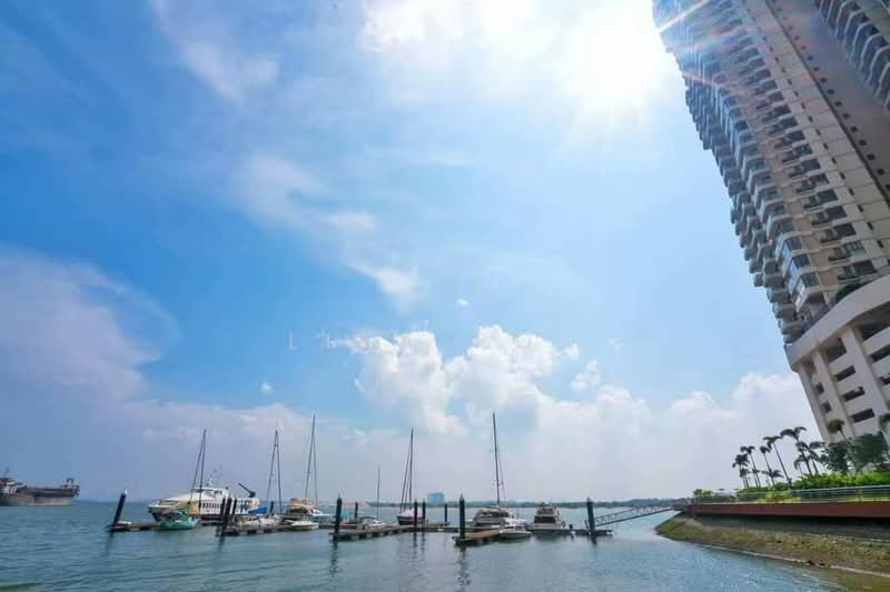 Bay Laurel @ Country Garden Danga Bay untuk Untuk Disewa - RM 3,300 /bulan, Mac 2026 - Exterior - PropertyGuru.com.my