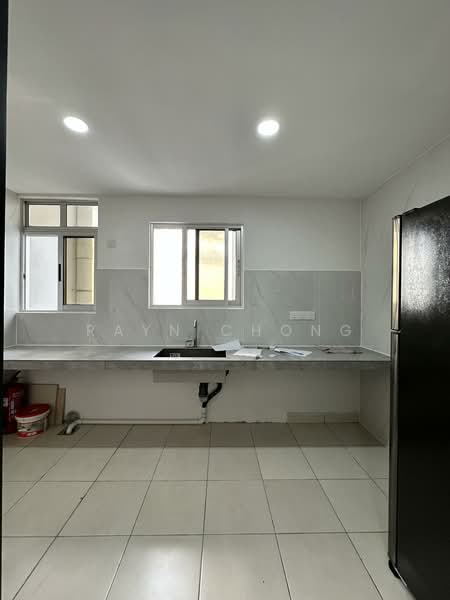 Alanis Residence untuk Untuk Disewa - RM 1,400 /bulan, Mac 2026 - Kitchen - PropertyGuru.com.my