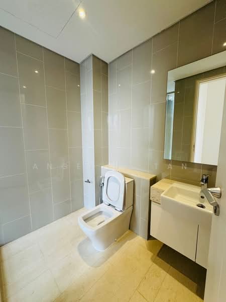 Emerald Bay @ Puteri Harbour untuk Untuk Disewa - RM 9,000 /bulan, Feb 2026 - Bathroom - PropertyGuru.com.my