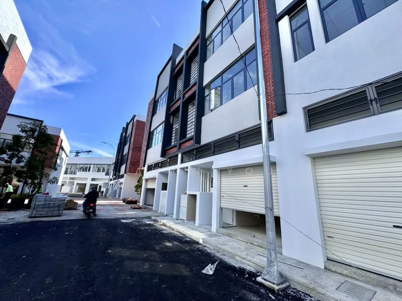 Shop for Rent in Bandar Gamuda Cove (Dengkil) - JASON YOU - Exterior - PropertyGuru.com.my