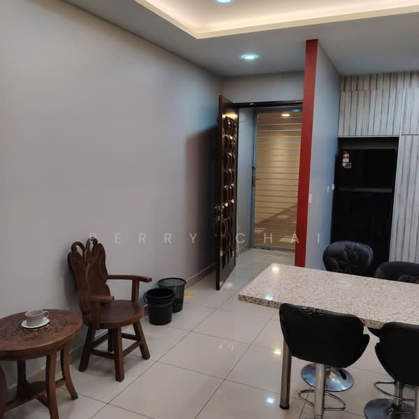 LakePark Residence @ KL North untuk Untuk Disewa - RM 2,500 /bulan, Mac 2026 - Entrance - PropertyGuru.com.my