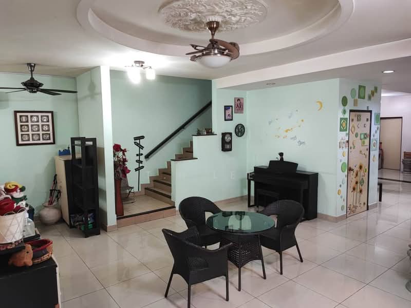 Bandar Bukit tinggi untuk Untuk Dijual - RM 1,390,000, Mac 2026 - Living Room - PropertyGuru.com.my