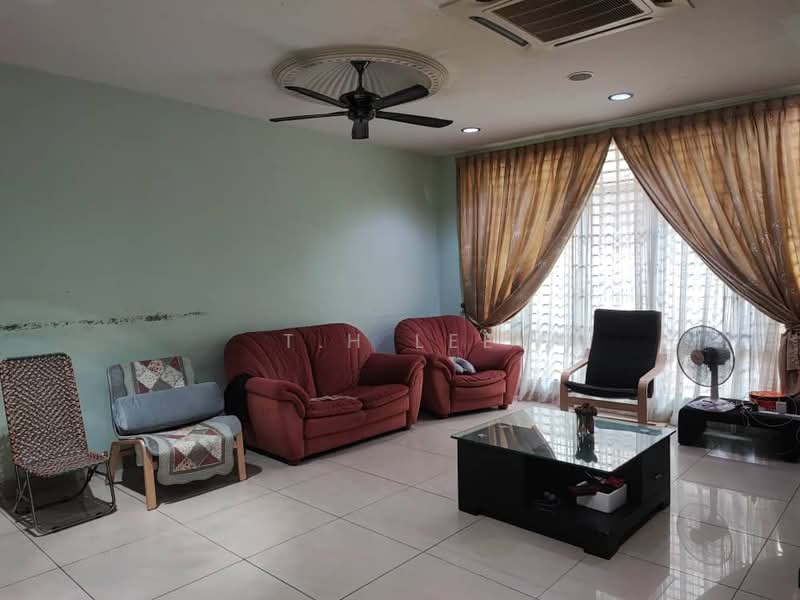 Bandar Bukit tinggi untuk Untuk Dijual - RM 1,390,000, Mac 2026 - Living Room - PropertyGuru.com.my