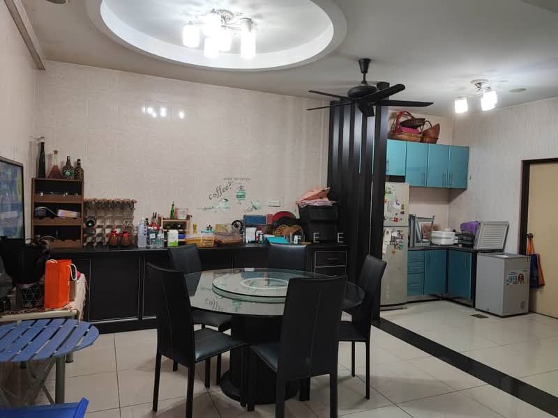 Bandar Bukit tinggi untuk Untuk Dijual - RM 1,390,000, Mac 2026 - Kitchen - PropertyGuru.com.my