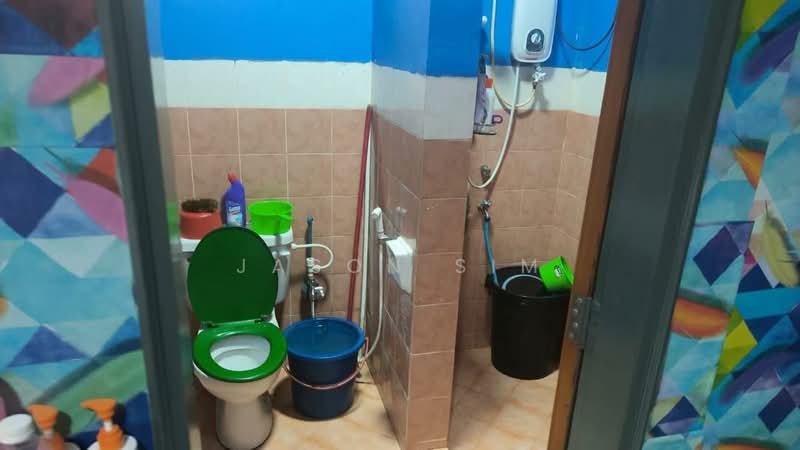 Taman Gaya untuk Untuk Dijual - RM 700,000, Mac 2026 - Bathroom - PropertyGuru.com.my