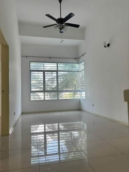 Kota Kemuning untuk Untuk Dijual - RM 1,298,000, Mac 2026 - Living Room - PropertyGuru.com.my