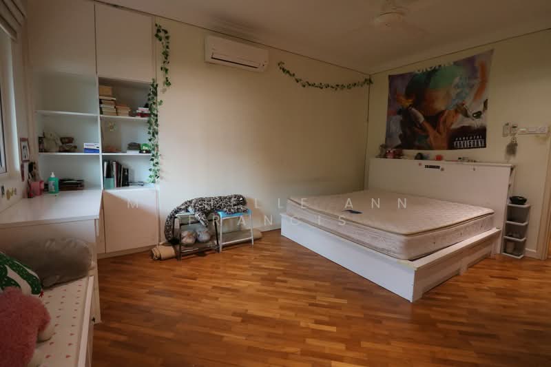 Semi-Detached House for Sale in Damansara Heights (Kuala Lumpur) - Michelle Ann Francis - Bedroom - PropertyGuru.com.my