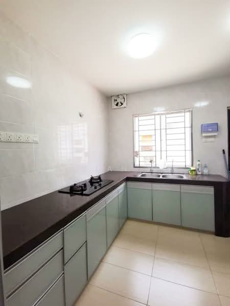 Bukit Indah untuk Untuk Disewa - RM 2,600 /bulan, Mac 2026 - Kitchen - PropertyGuru.com.my