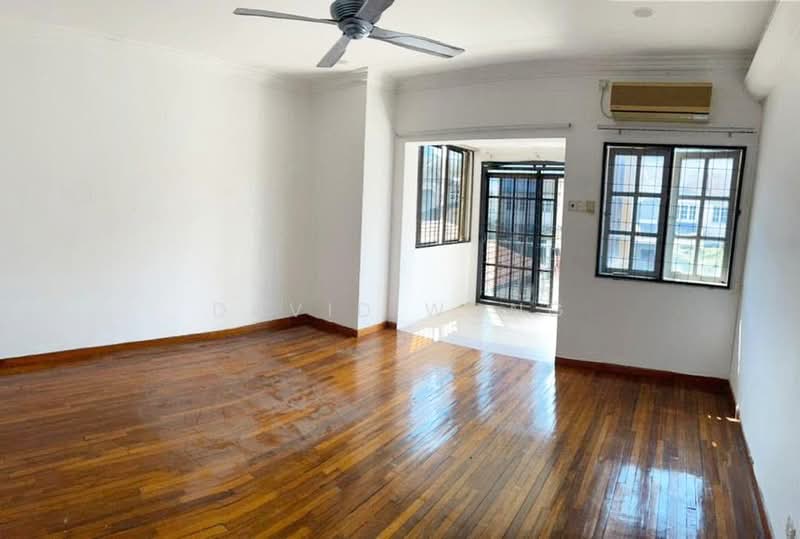 2-storey Terraced House for Sale in Tambun (Perak) - David Wong - Living Room - PropertyGuru.com.my
