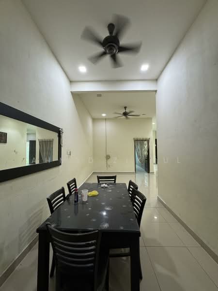 Berkembar Setingkat Sri Gading untuk Untuk Dijual - RM 400,000, Mac 2026 - Dining Room - PropertyGuru.com.my