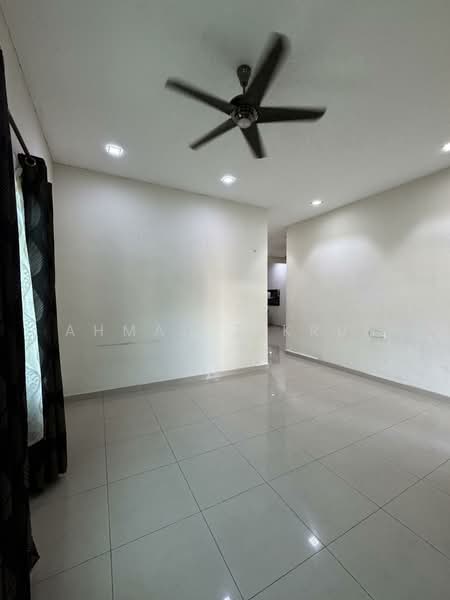 Berkembar Setingkat Sri Gading untuk Untuk Dijual - RM 400,000, Mac 2026 - Interior - PropertyGuru.com.my