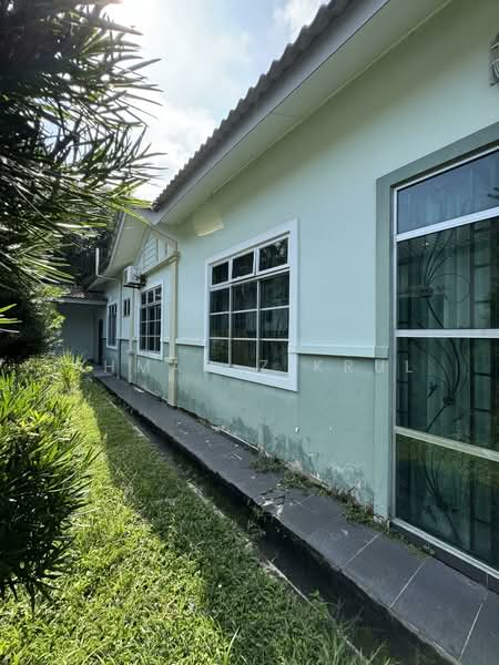 Berkembar Setingkat Sri Gading untuk Untuk Dijual - RM 400,000, Mac 2026 - Exterior - PropertyGuru.com.my