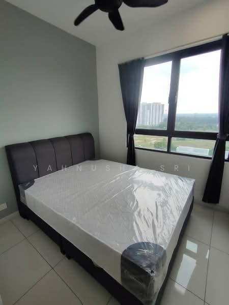Service Residence for Sale at Horizon Suites - Yahnusha Sri - Bedroom - PropertyGuru.com.my