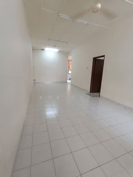 2-storey Terraced House for Sale in Taman Pelangi Indah (Ulu Tiram) - Kok Hui - Interior - PropertyGuru.com.my