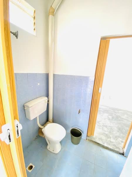 2-storey Terraced House for Sale in Taman Jawi Jaya (Sungai Jawi) - Fariq Khairil - Bathroom - PropertyGuru.com.my
