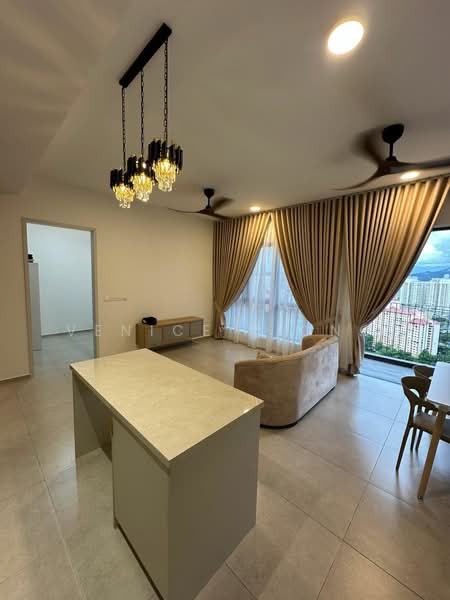 EdgeWood Residences @ SkySanctuary untuk Untuk Disewa - RM 2,600 /bulan, Mac 2026 - Living Room - PropertyGuru.com.my