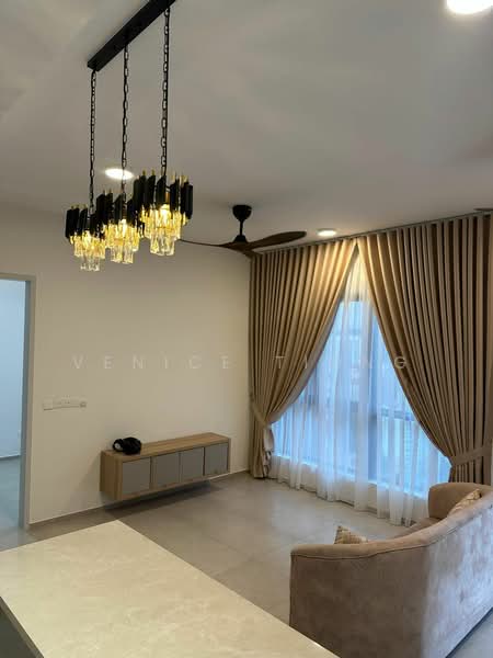 EdgeWood Residences @ SkySanctuary untuk Untuk Disewa - RM 2,600 /bulan, Mac 2026 - Living Room - PropertyGuru.com.my