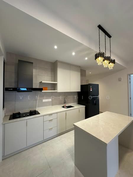EdgeWood Residences @ SkySanctuary untuk Untuk Disewa - RM 2,600 /bulan, Mac 2026 - Kitchen - PropertyGuru.com.my