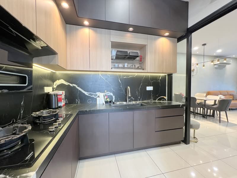 Queens Residences Q1 @ Queens Waterfront untuk Untuk Disewa - RM 3,800 /bulan, Feb 2026 - Kitchen - PropertyGuru.com.my