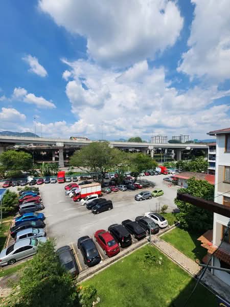 Seksyen 1 Wangsa Maju Flat untuk Untuk Disewa - RM 1,300 /bulan, Mac 2026 - Exterior - PropertyGuru.com.my