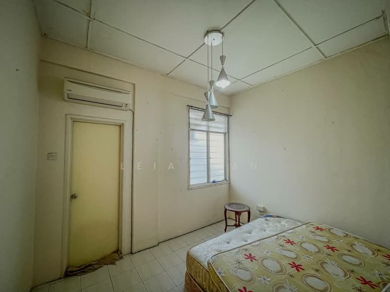 2-storey Terraced House for Sale in Bandar Saujana Putra (Tanjong Duabelas) - Leia Lian - Bedroom - PropertyGuru.com.my