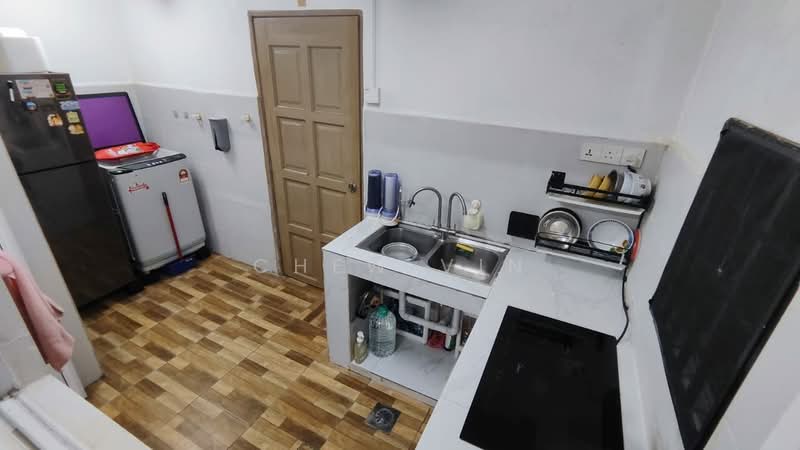 2-storey Terraced House for Sale in Taman Kota Masai (Pasir Gudang) - Chew Vin - Kitchen - PropertyGuru.com.my