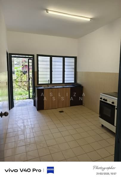 2-storey Terraced House for Sale in Bandar Tun Hussein Onn (Cheras) - Hasliza Hassan - Kitchen - PropertyGuru.com.my
