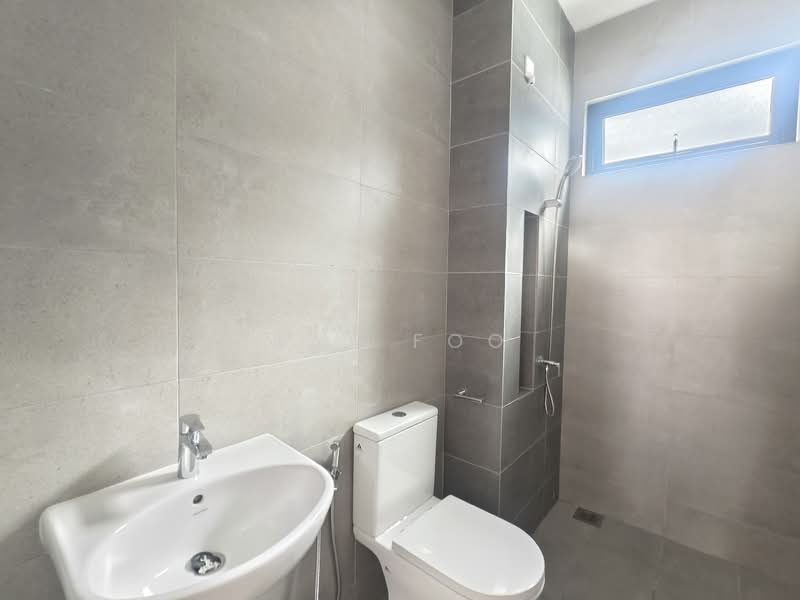 Rumah Teres 2 Tingkat untuk Dijual di Ampang (Selangor) - Ray Foo - Bathroom - PropertyGuru.com.my