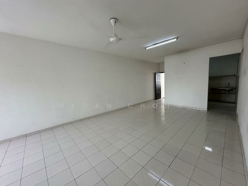 Kondominium untuk Dijual di Desa Permai - Megan Chong - Living Room - PropertyGuru.com.my