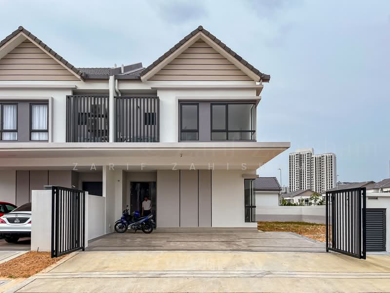 Sejati Lakeside 2 untuk Untuk Dijual - RM 1,800,000, Mac 2026 - Exterior - PropertyGuru.com.my
