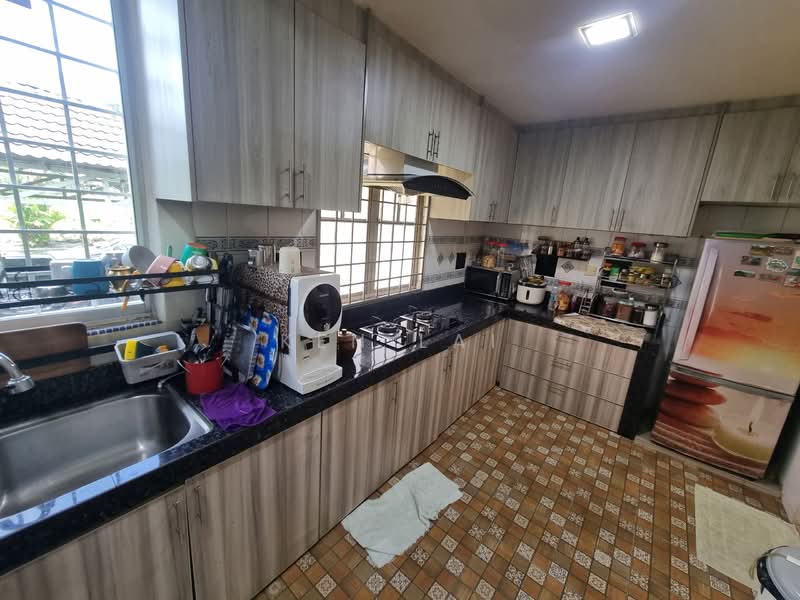 Townhouse for Sale at Avant Court Condominium - Ken Lai - Kitchen - PropertyGuru.com.my