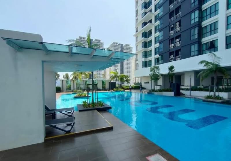 One Maxim untuk Untuk Dijual - RM 380,000, Feb 2026 - Pool - PropertyGuru.com.my