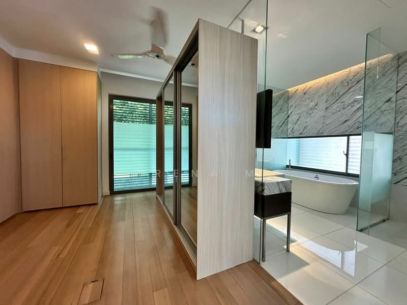 Rumah Banglo untuk Dijual di Taman Bukit Pantai (Bangsar) - Irena M - Master Bedroom - PropertyGuru.com.my