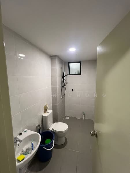 Topaz Residence untuk Untuk Disewa - RM 1,400 /bulan, Mac 2026 - Bathroom - PropertyGuru.com.my