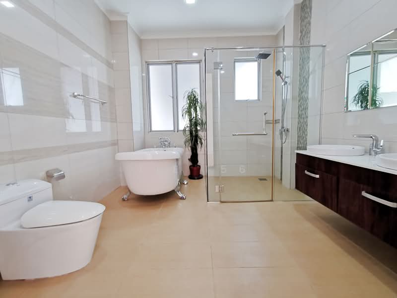 Beverly Heights untuk Untuk Disewa - RM 10,000 /bulan, Mac 2026 - Bathroom - PropertyGuru.com.my