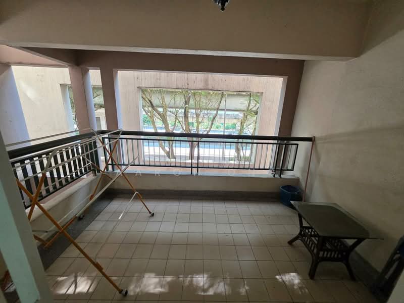 Seri Maya Condominium untuk Untuk Disewa - RM 2,200 /bulan, Feb 2026 - Balcony - PropertyGuru.com.my