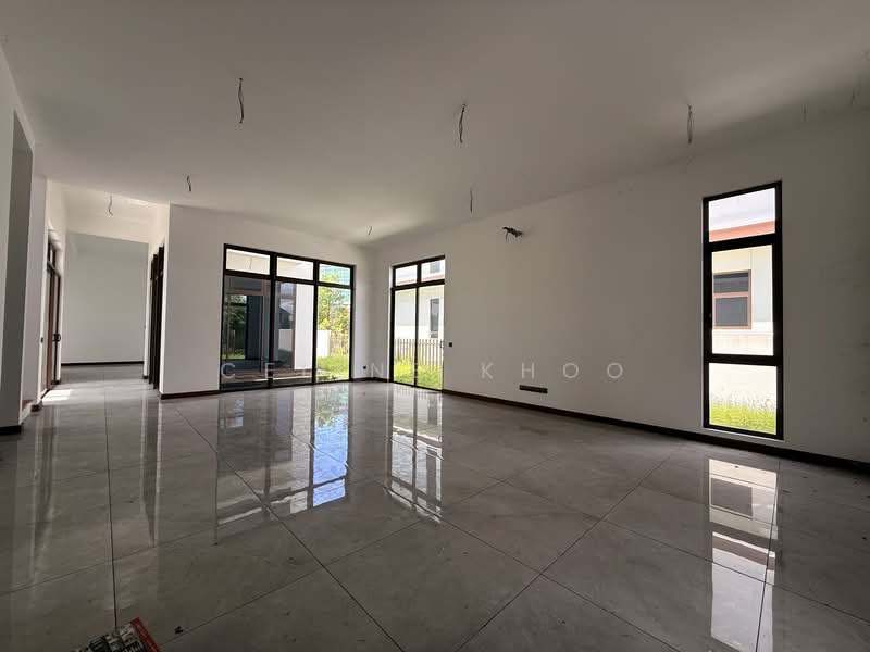 Bungalow for Sale in Setia Alam (Selangor) - Celine Khoo - Living Room - PropertyGuru.com.my