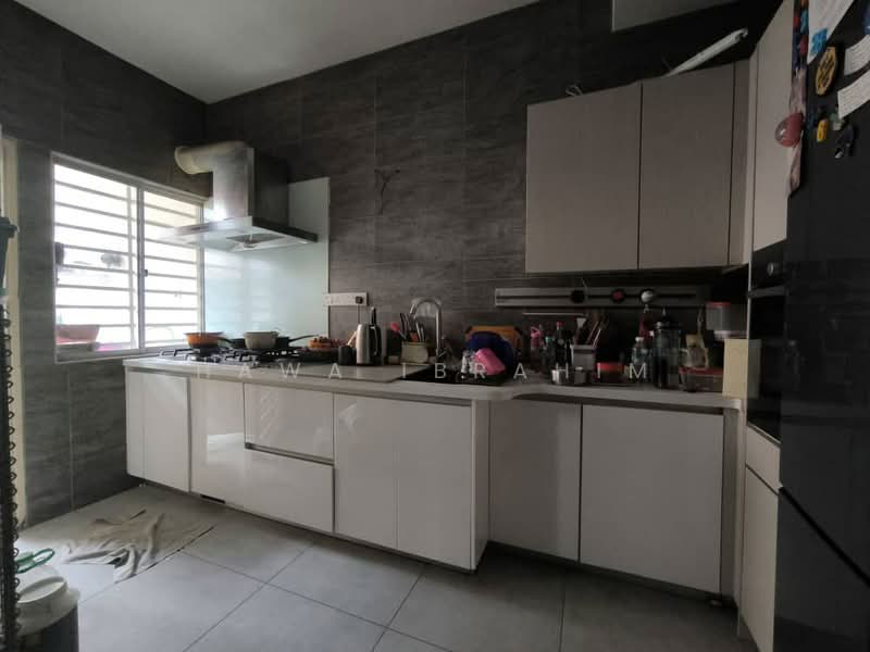 Taman Cheras Idaman untuk Untuk Dijual - RM 890,000, Mac 2026 - Kitchen - PropertyGuru.com.my