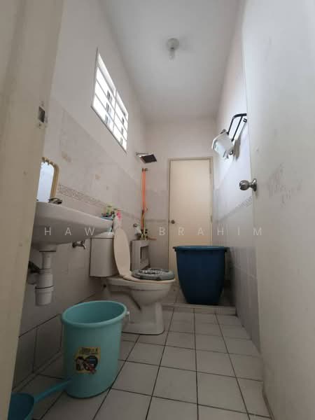 Taman Cheras Idaman untuk Untuk Dijual - RM 890,000, Mac 2026 - Bathroom - PropertyGuru.com.my