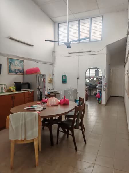 1-storey Terraced House for Sale in Petaling Jaya (Selangor) - Yuk Hoong Chong - Kitchen - PropertyGuru.com.my