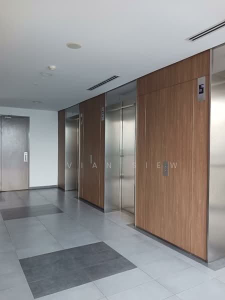 Servis Apartment untuk Disewa di Pinnacle Petaling Jaya - Vivian Siew - Corridor - PropertyGuru.com.my