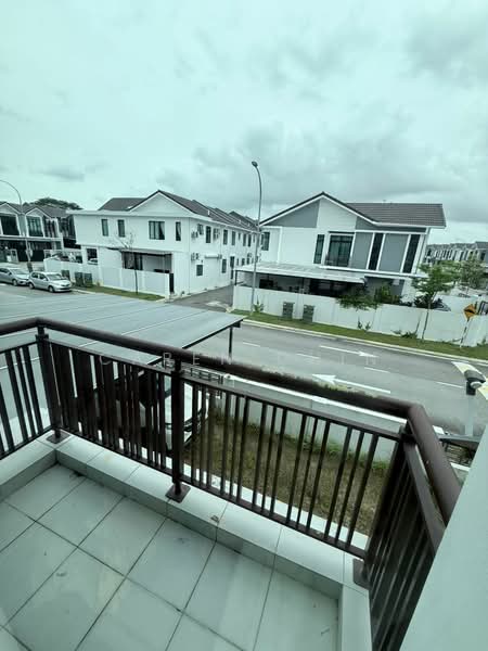 Taman Dahlia Seri Austin - 1