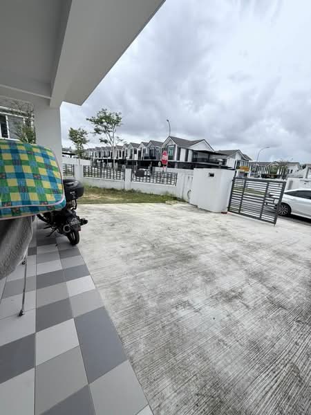 Taman Dahlia Seri Austin - 2